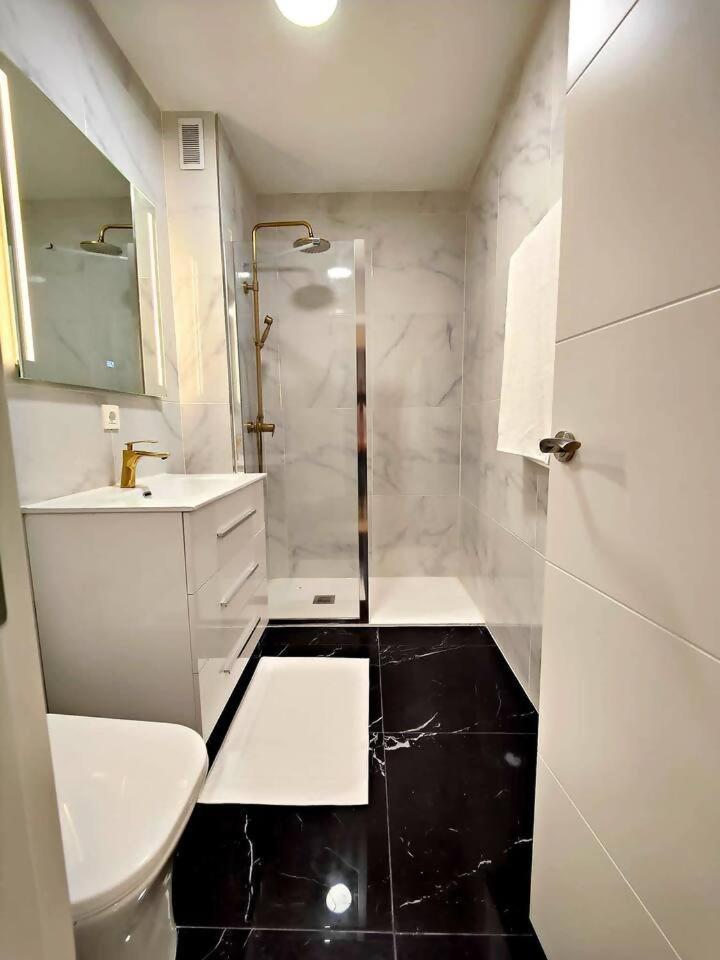 Apartamento Puente Romano コマルカ・デ・オウレンセ エクステリア 写真
